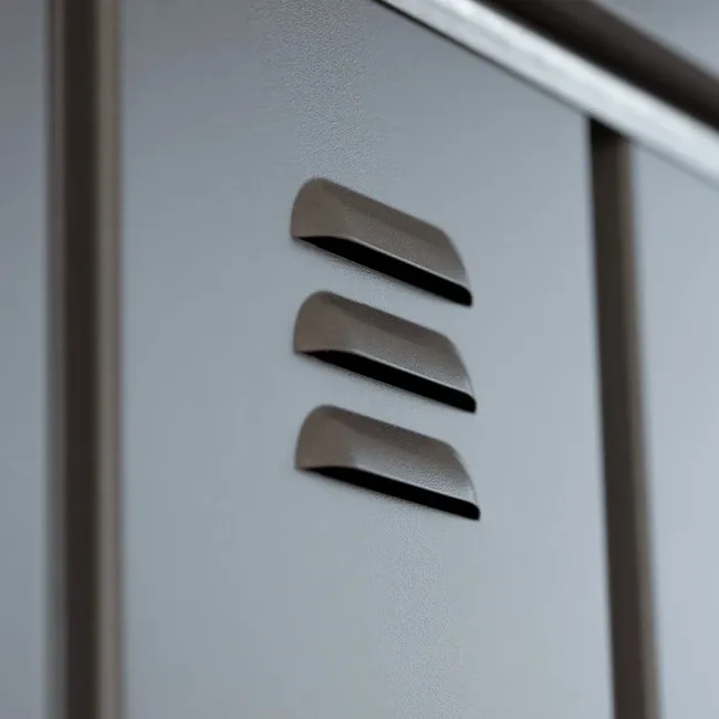 Ventilationskiemen_Geraeteschrank_Detail.19ecb5a7.webp
