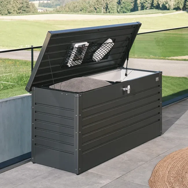 65040_Freizeitbox_130_dunkelgrau_offen_Sujet.8b09c90d.webp